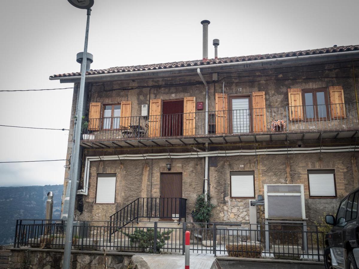 Sereno Rincon De Montana Sant Corneli Buitenkant foto