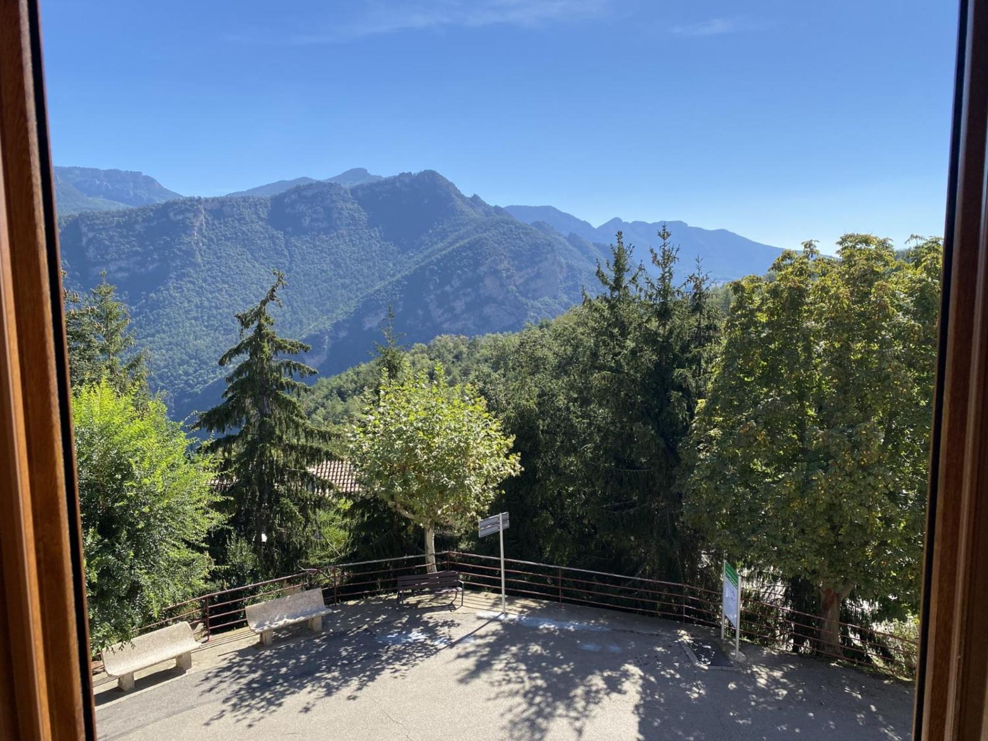 Sereno Rincon De Montana Sant Corneli Buitenkant foto